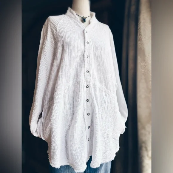 FREE PEOPLE SUMMER DAYDREAM BUTTON DOWN - Picture 5 of 11